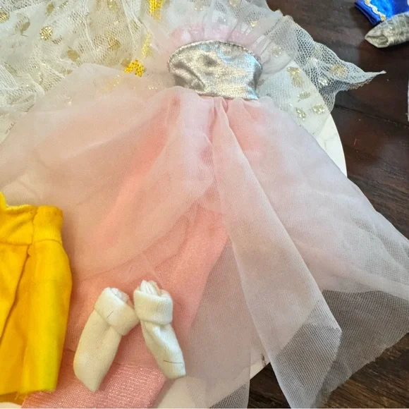 Vintage Barbie doll style clothing dress socks top skirt swimsuit bundle - Picture 5 of 5